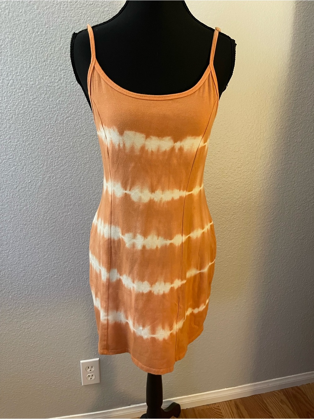 Billabong Peach and White Tie-Dye Slip Dress